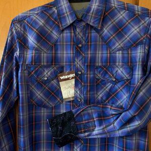 Mens Wrangler 20X Blue Plaid Shirt – Small NWT